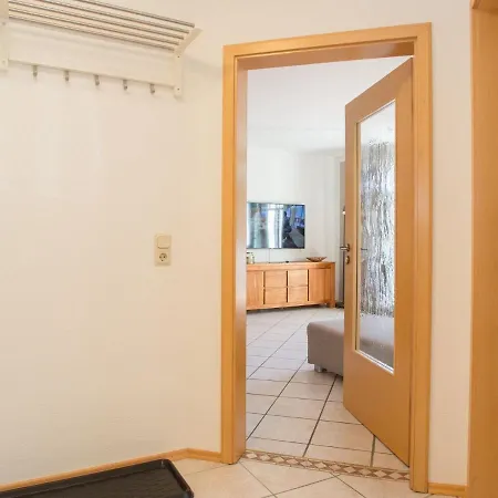 Beautiful In With Balcony Near Ski Lift *