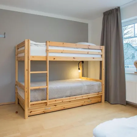 Beautiful In With Balcony Near Ski Lift דירה ווינטרברג