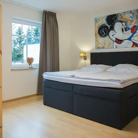 Beautiful In With Balcony Near Ski Lift *